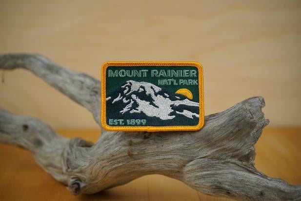 Mount Rainier National Park Est 1899 Patch